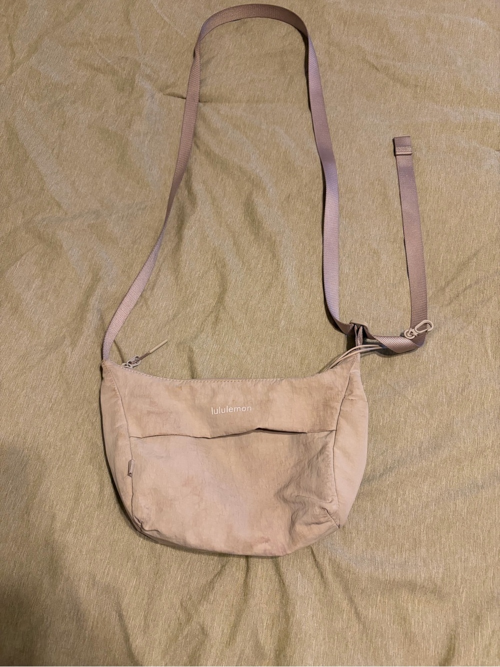 Lululemon Everywhere Belt Bag